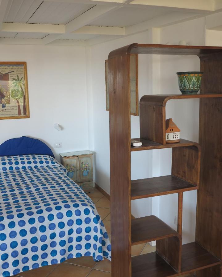 Appartement Bonbonniere In Chiaia District à Naples Extérieur photo